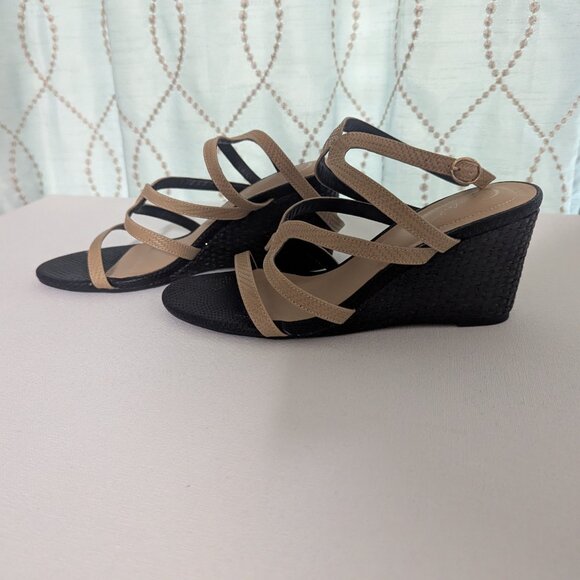 Black and tan wedge shoe - 8 - Picture 3 of 9